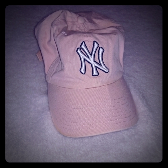 light pink yankees hat